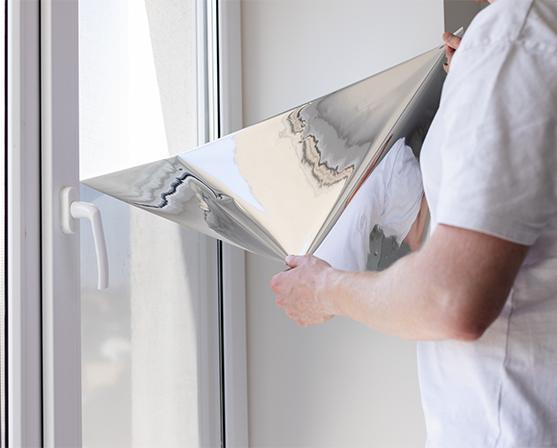 zonwerende raamfolie aanbrengen