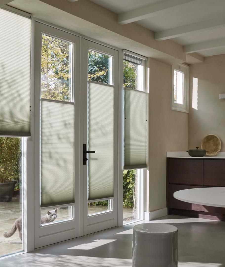 Luxaflex Duette Shades TruFit plakprofielen openslaande deuren