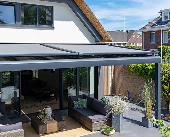 Verano® Riva overkapping met verandazonwering Oslo