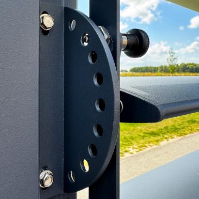 THUIS BIJ ONZE KLANT: Verano® Schutting Martinique V750 | 4 lamellen | 210 cm hoog | Profielkleur: Antraciet RAL 7016 fijnstructuur