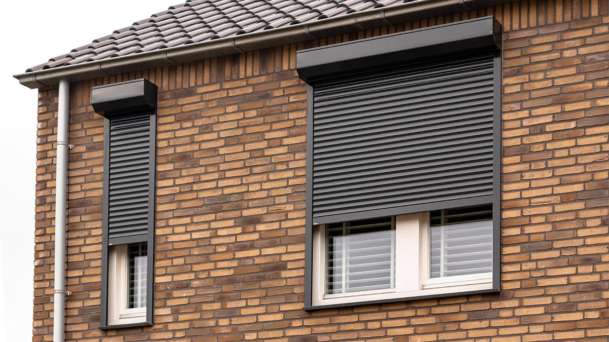 Rolluiken slaapkamer: 5 voordelen voor betere nachtrust