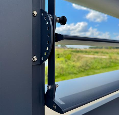 Verano® Martinique V750 aluminium schutting met kantelbare lamellen