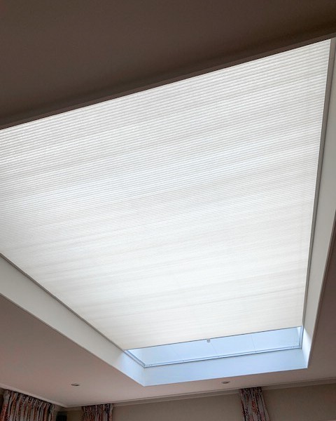 Duo plisségordijn lichtkoepel lichtbeige