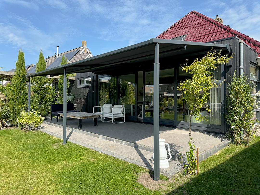 2x Pergolazonwering Matera | Doek: Dickson ORC U171 120 | Profielkleur: Antraciet structuurlak RAL7016