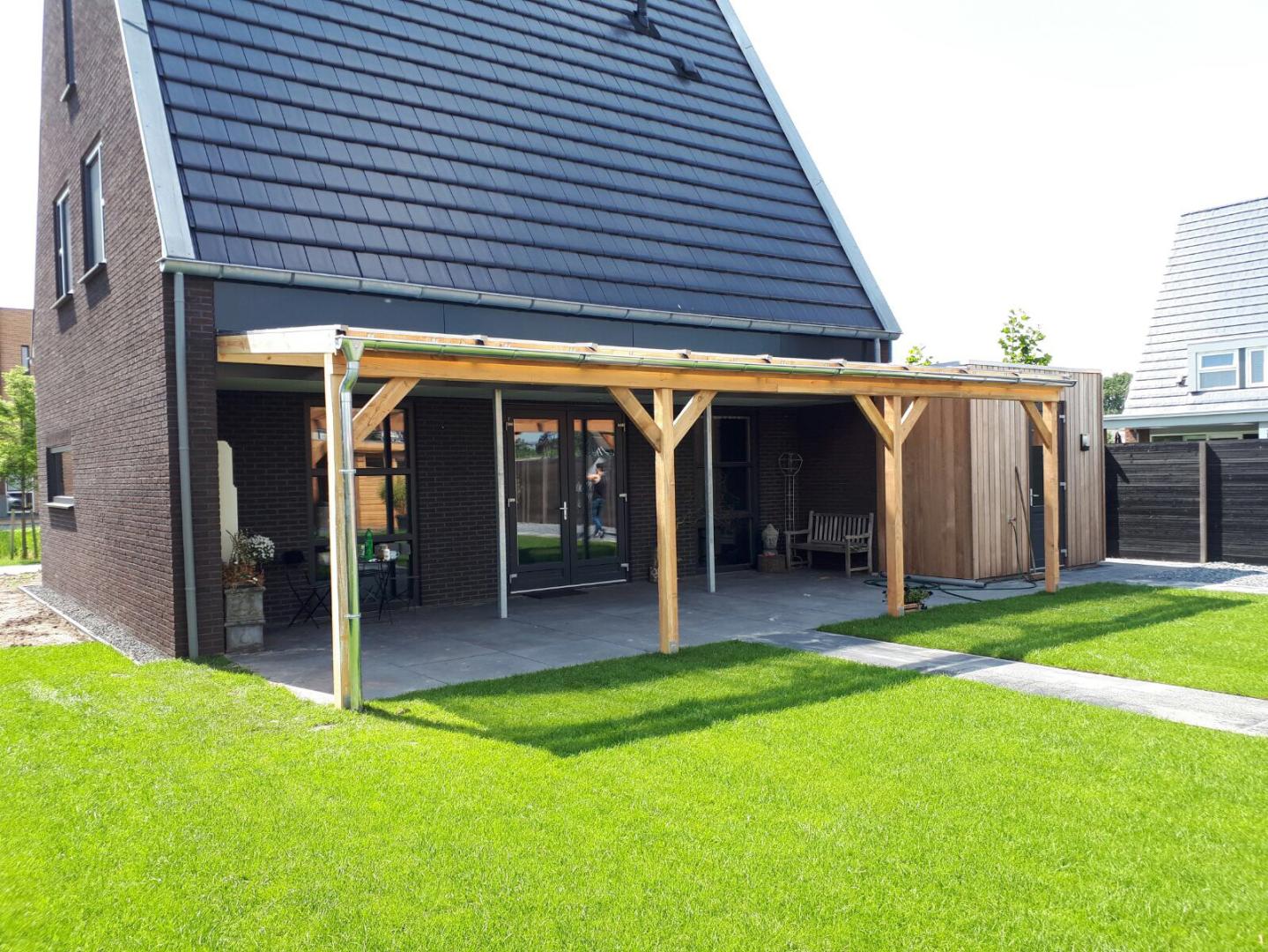 Standaard houten overkapping muuraanbouw