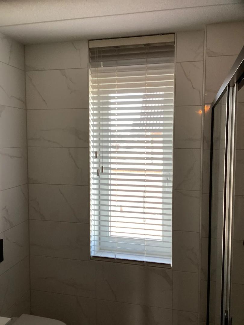Verano aluminium jaloezie 50mm | Lamelkleur: Haver mat geschuurd 10.2740