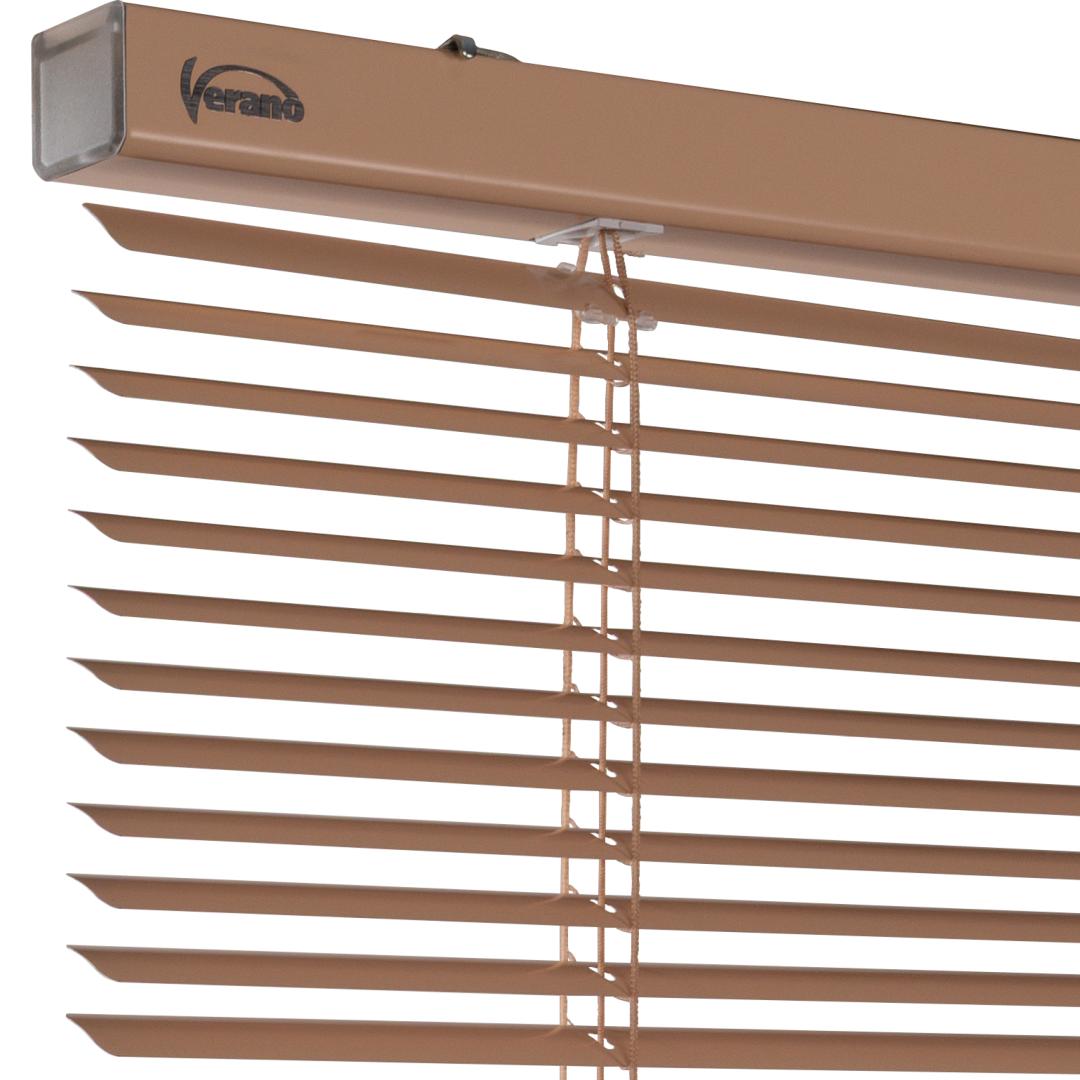 Verano aluminium jaloezie 16mm | Lamelkleur: 10.2471 Perzik zijdeglans | Bediening: tuimelstang/koordsysteem