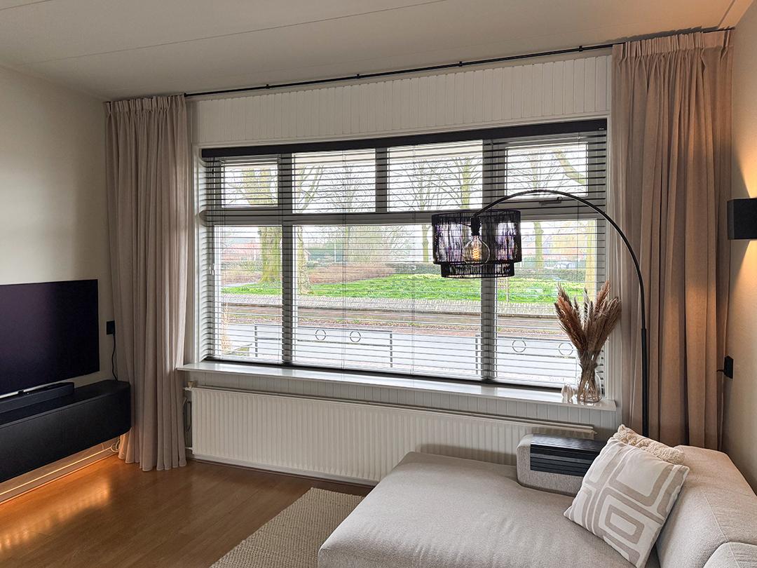 Verano® houten jaloezie 50 mm | Lamelkleur: (Bamboe) Brown 30.1101