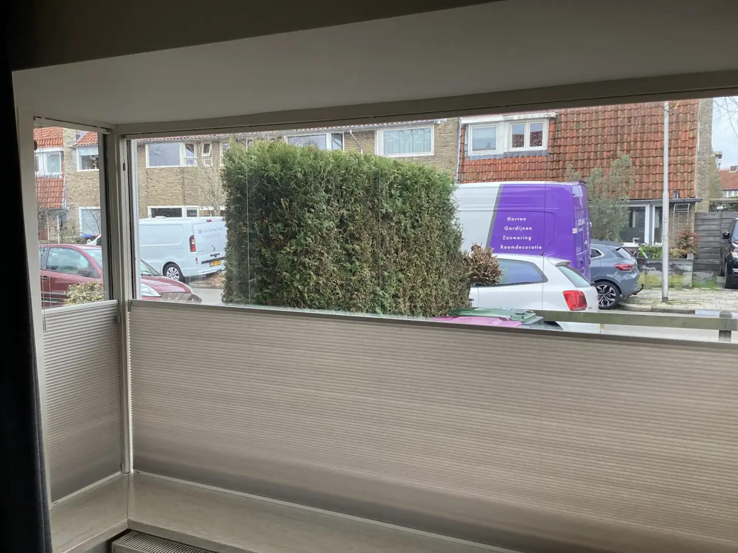 Verano duo plisségordijn | Stofkleur: Aarde beige (72.0345) | Systeemkleur: Crèmewit (RAL 9001)