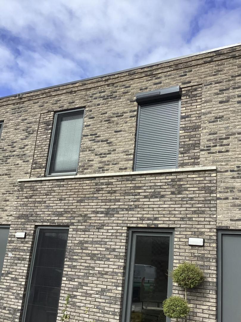 Alutech Rolluik AR40 | Lamelkleur: Antracietgrijs (RAL 7016) | Profielkleur: Antracietgrijs (RAL 7016) | Huismerk solar motor