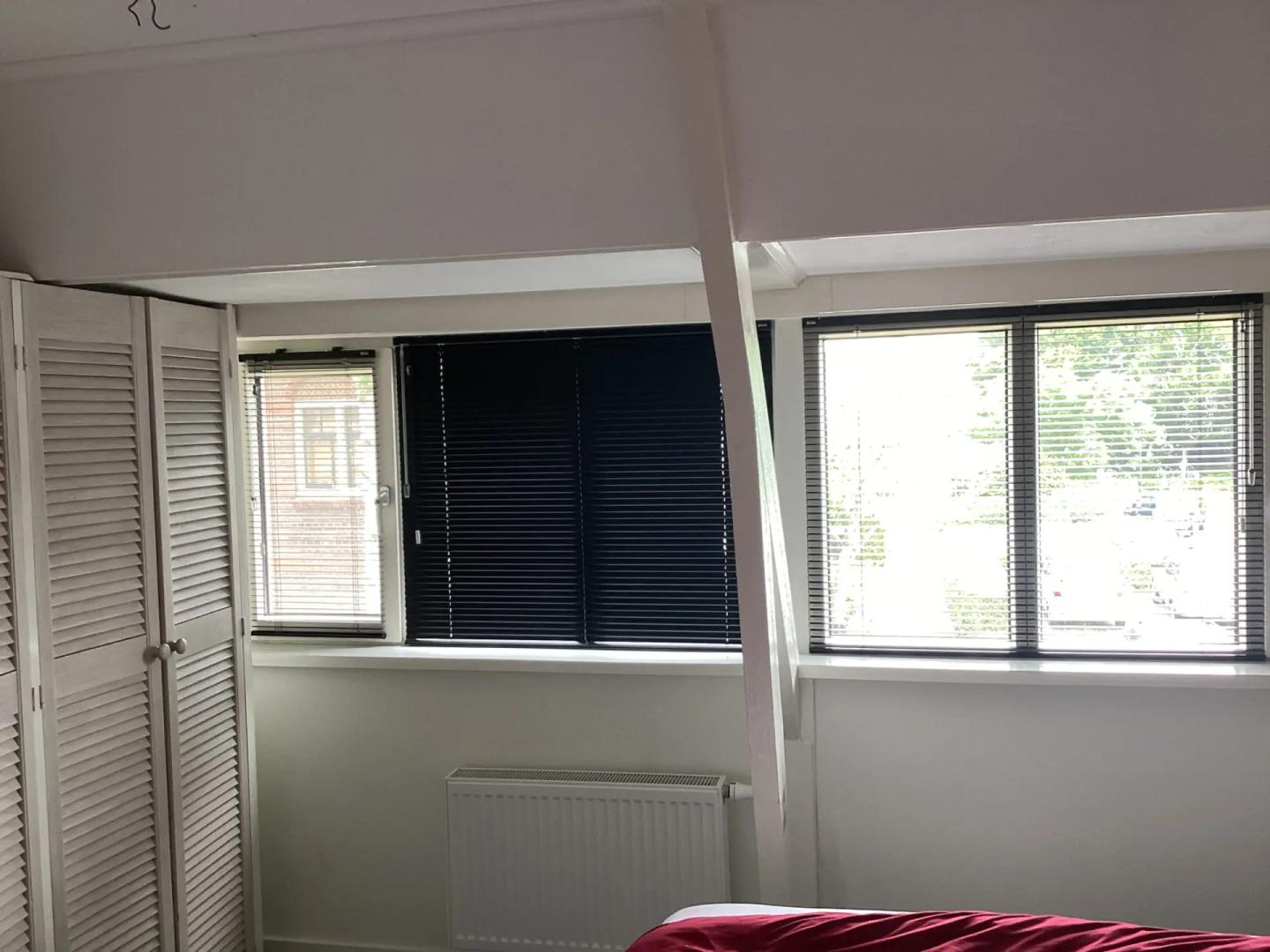 Verano aluminium jaloezie 25 mm | Lamelkleur: Zwart zijdeglans 10.2332